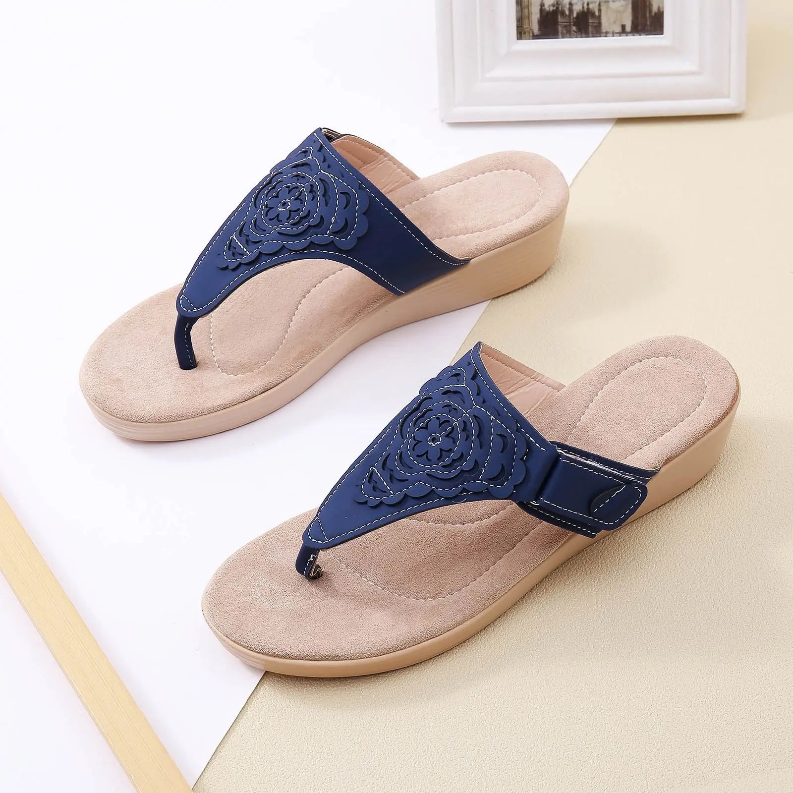 Flower embroidered sandals Vivid Lilies